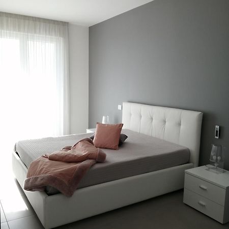 Sea View Apartment مونوبولي المظهر الخارجي الصورة